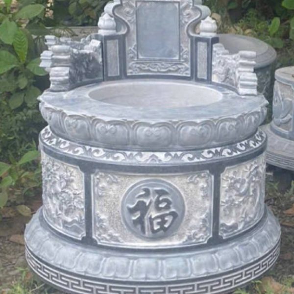 Mộ tròn đá xanh đen nguyên khối 147x147x137 cm, giá 50.000.000 VNĐ